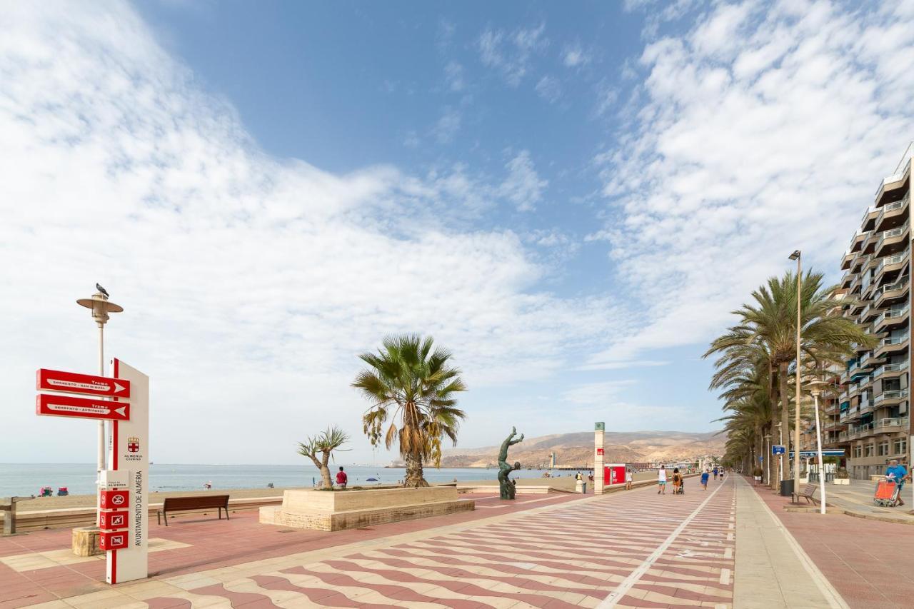 Almeriasuite Beach&Sun Bagian luar foto